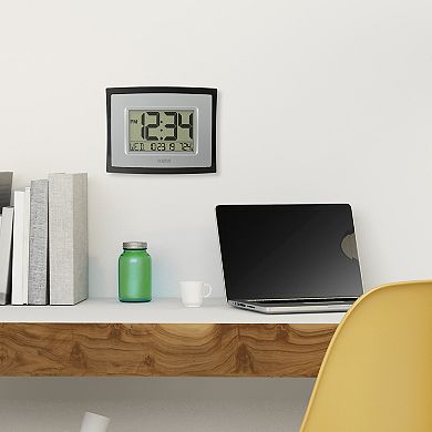 La Crosse Technology Digital Clock with Indoor Temperature