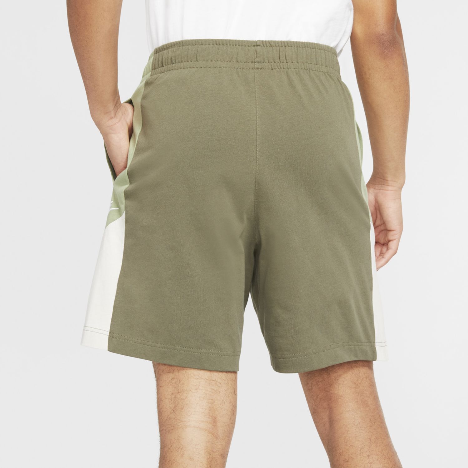 mens shorts 50 inch waist