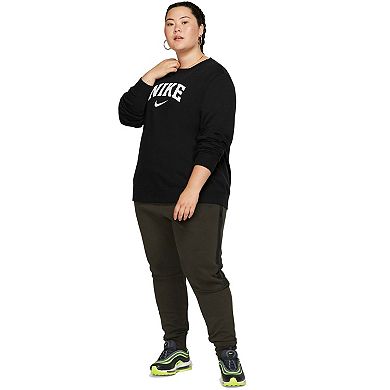 Plus Size Nike Logo Pullover Sweatshirt