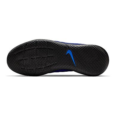 Nike Jr Legend 8 Club Boys' Indoor Soccer Shoes