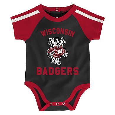 Baby Boys Wisconsin Badgers 3-Piece "Tackle" Bodysuit, Bib, & Booties Set