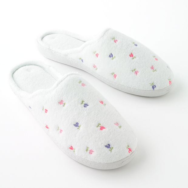 Kohls isotoner slippers womens hot sale