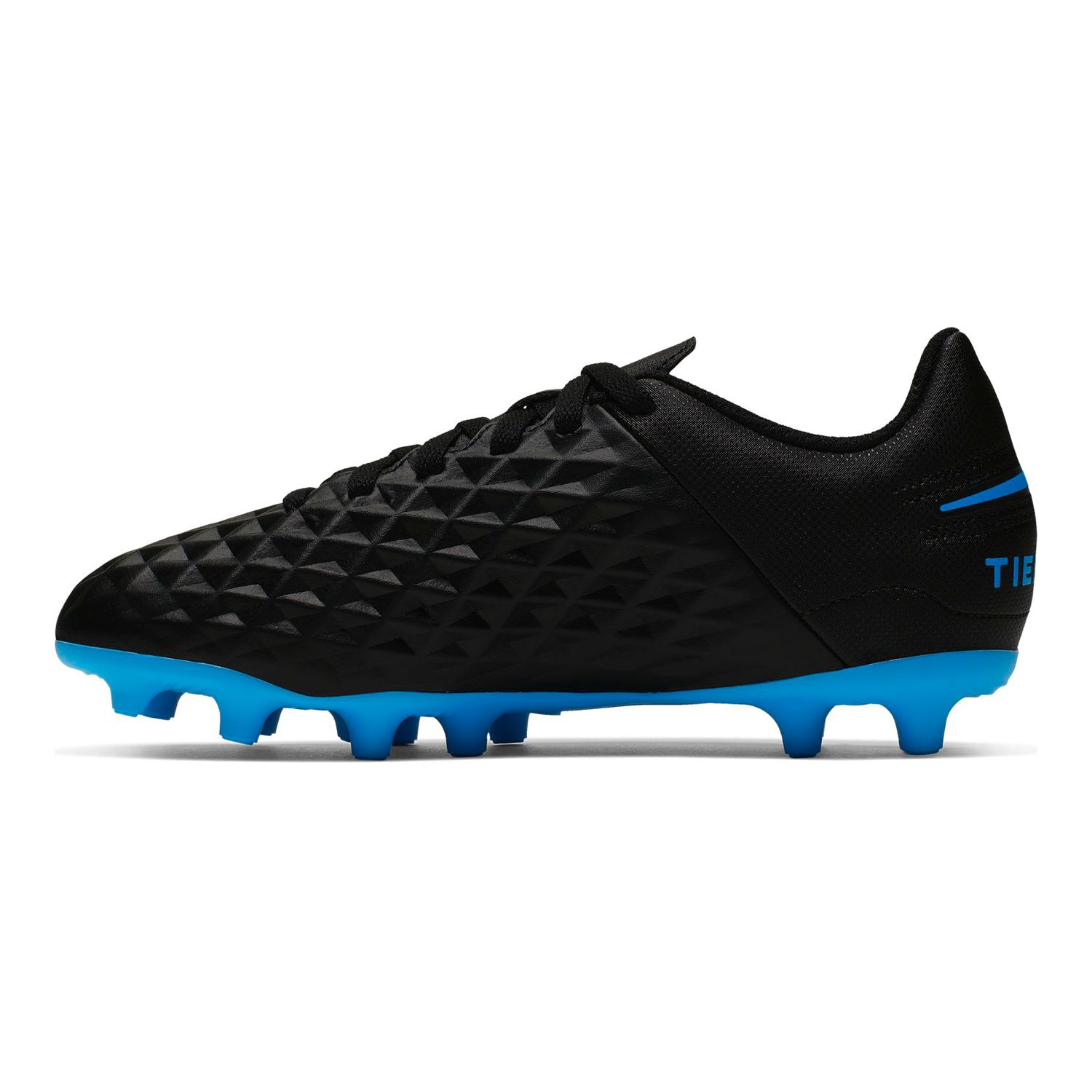 places that sell soccer cleats