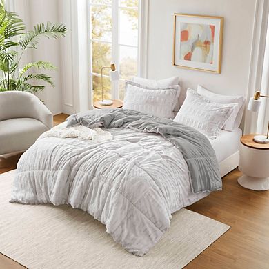 Madison Park Margot Long Faux Fur Comforter Set