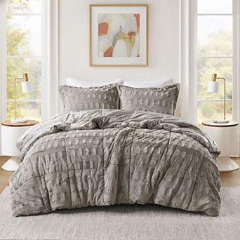Madison Park Margot Luxury Back Print Long Fur Comforter Set