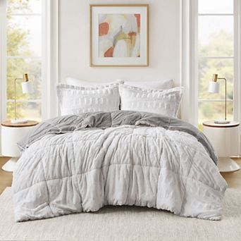 Madison Park Margot Luxury Back Print Long Fur Comforter Set
