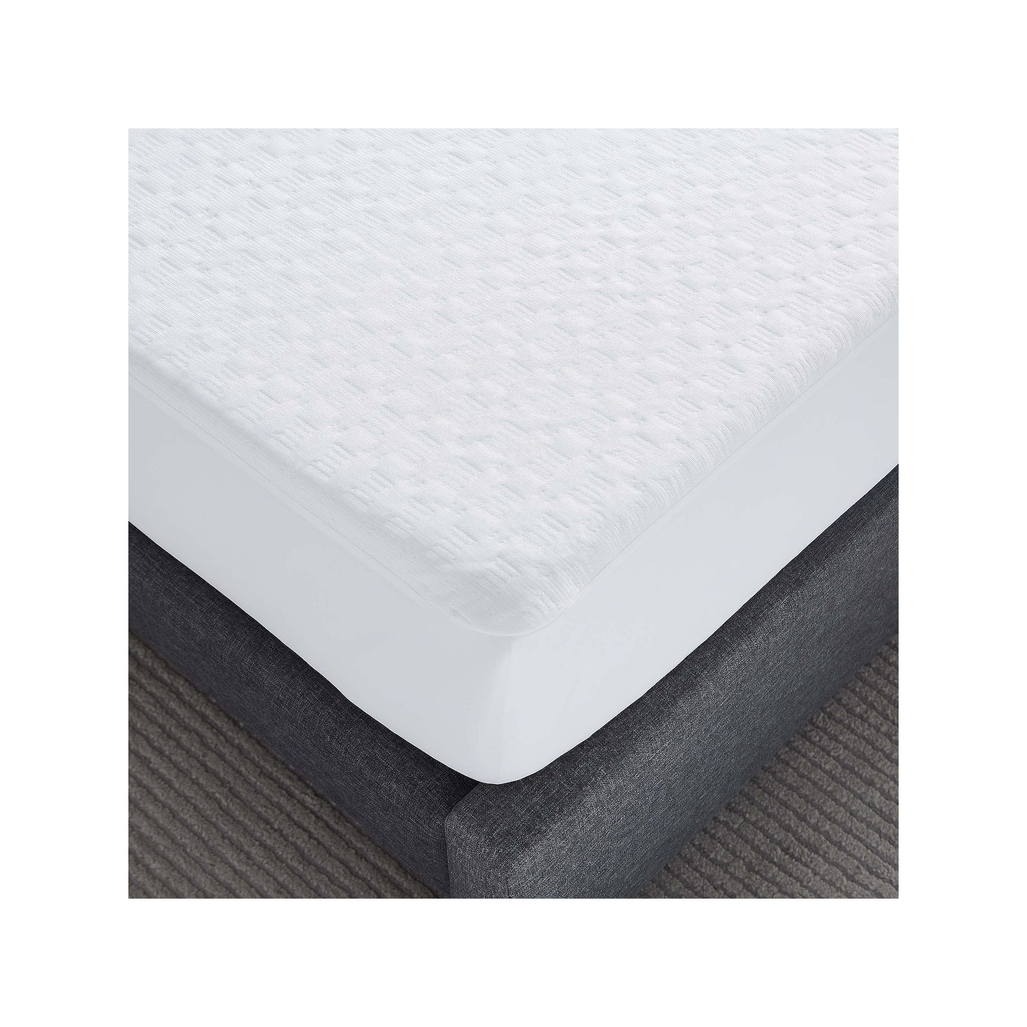 Stearns & Foster Total Protection Mattress Protector, White