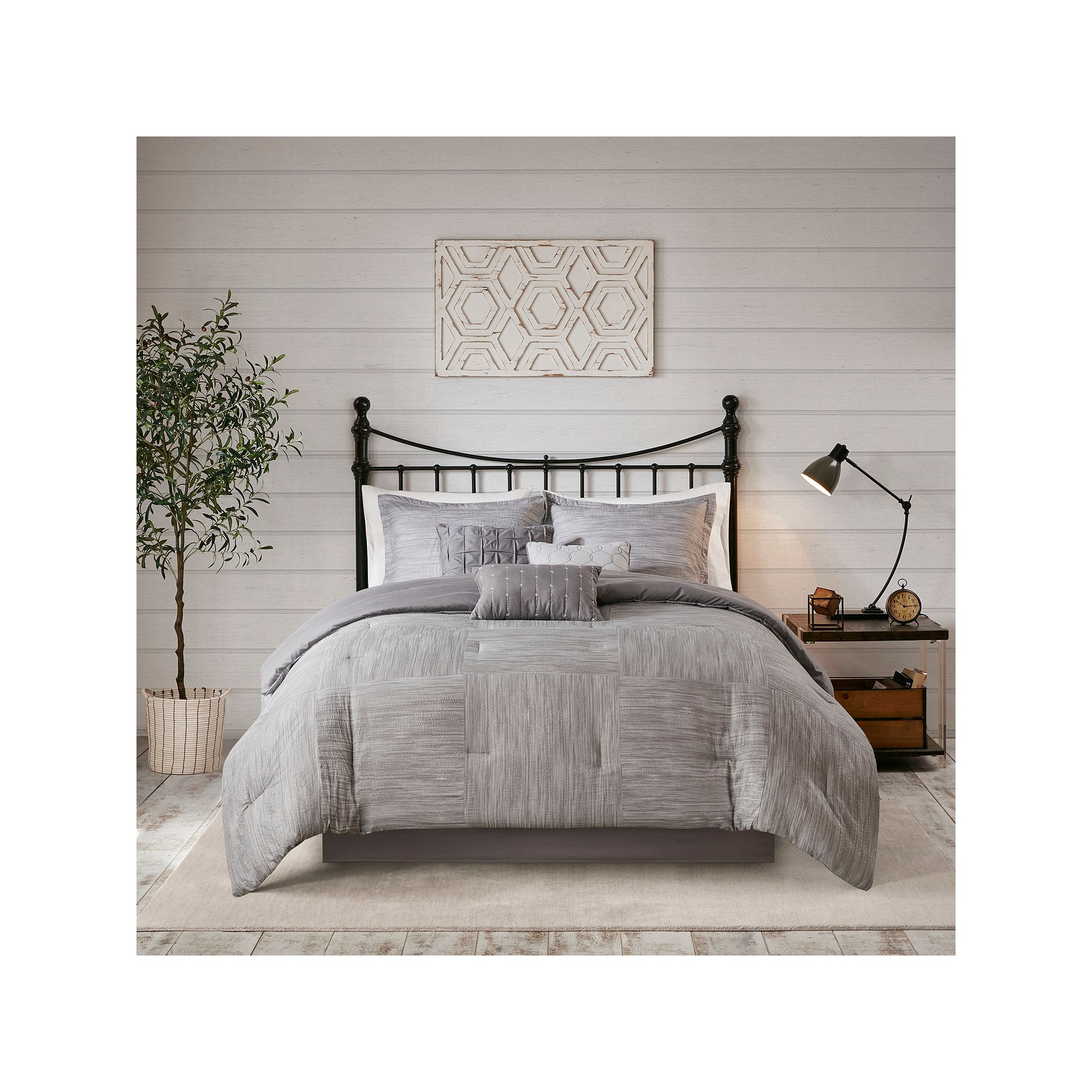 Madison Park Clayton 7-Piece Printed Seersucker Comforter Set with Throw Pi
