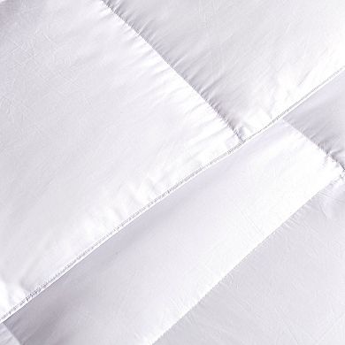 Hotel Suite White Goose Light Warmth Comforter