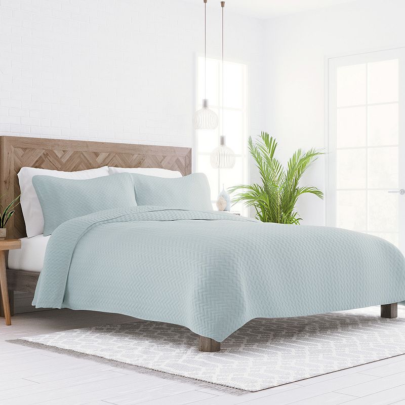 Home Collection Premium Ultra Soft Herring Pattern Quilted Coverlet Set, King