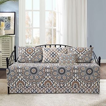 Serenta Tradewinds 6 pc Quilted Daybed