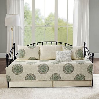 Serenta Encore 6 pc Quilted Daybed