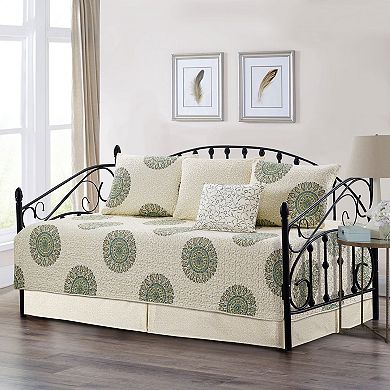 Serenta Encore 6-Piece Quilted Daybed