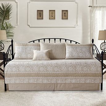 Serenta Emma 6 pc Quilted Daybed