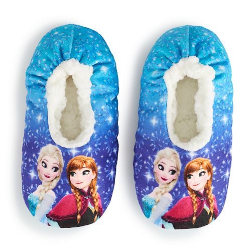 Disney's Frozen 2 Girls 4-9 Fuzzy Babba Slipper Socks
