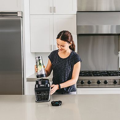 Ninja Blender DUO with Vacuum Blending and Micro-Juice Technology (IV701)