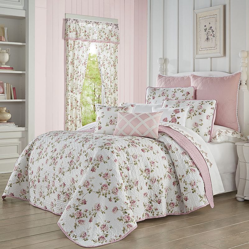 Five Queens Court Rosemary Rose Quilt Set, Pink