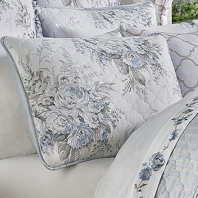 Estelle Blue Quilt Set