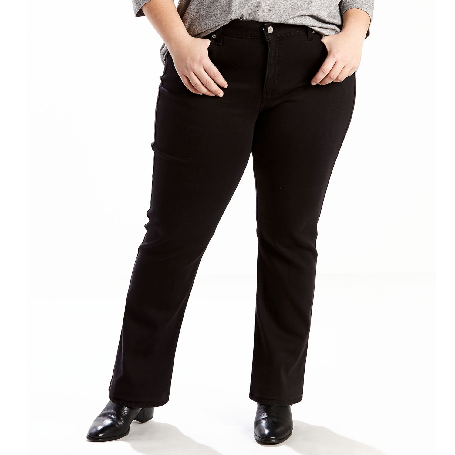 plus size levi's classic fit straight leg jeans