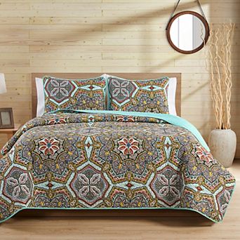 VCNY Home Yara Reversible Medallion Quilt Set