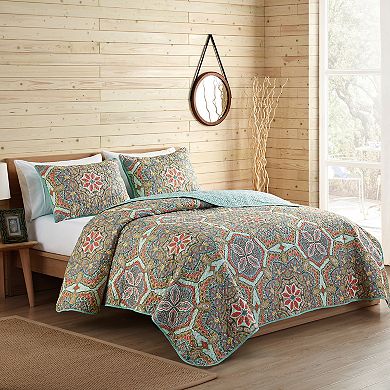 VCNY Home Yara Reversible Medallion Quilt Set