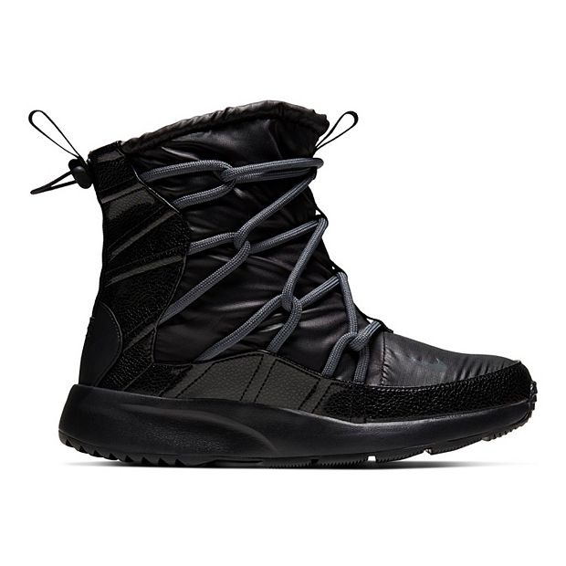 Nike women's cheap boots black