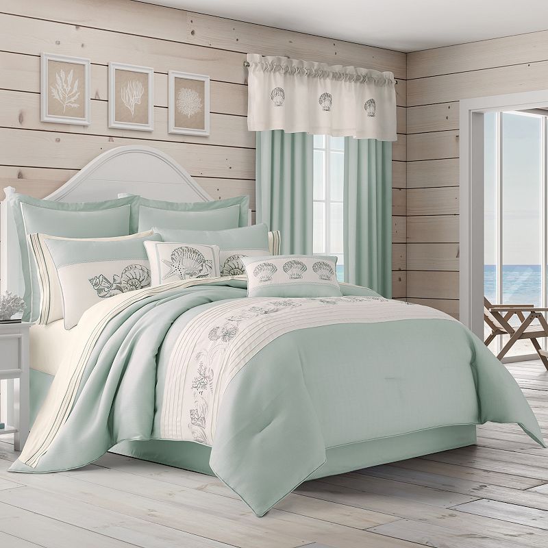 66069547 Royal Court Waters Edge Aqua 4-Piece Comforter Set sku 66069547