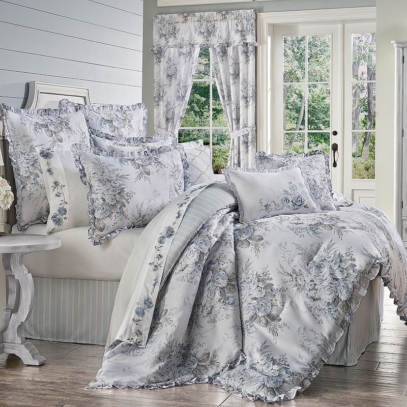 Royal Court Estelle Blue 4-Piece Comforter Set, Cal King