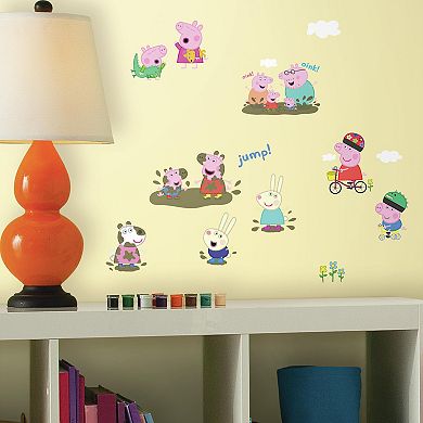 Peppa Pig Wall Decals by RoomMates