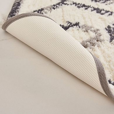 Mohawk® Home Horizon Sahara Grey 1' 9"x2' 10"