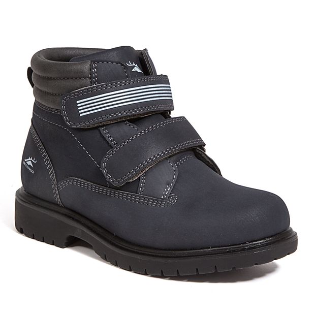 Boys boots hot sale at kohl's