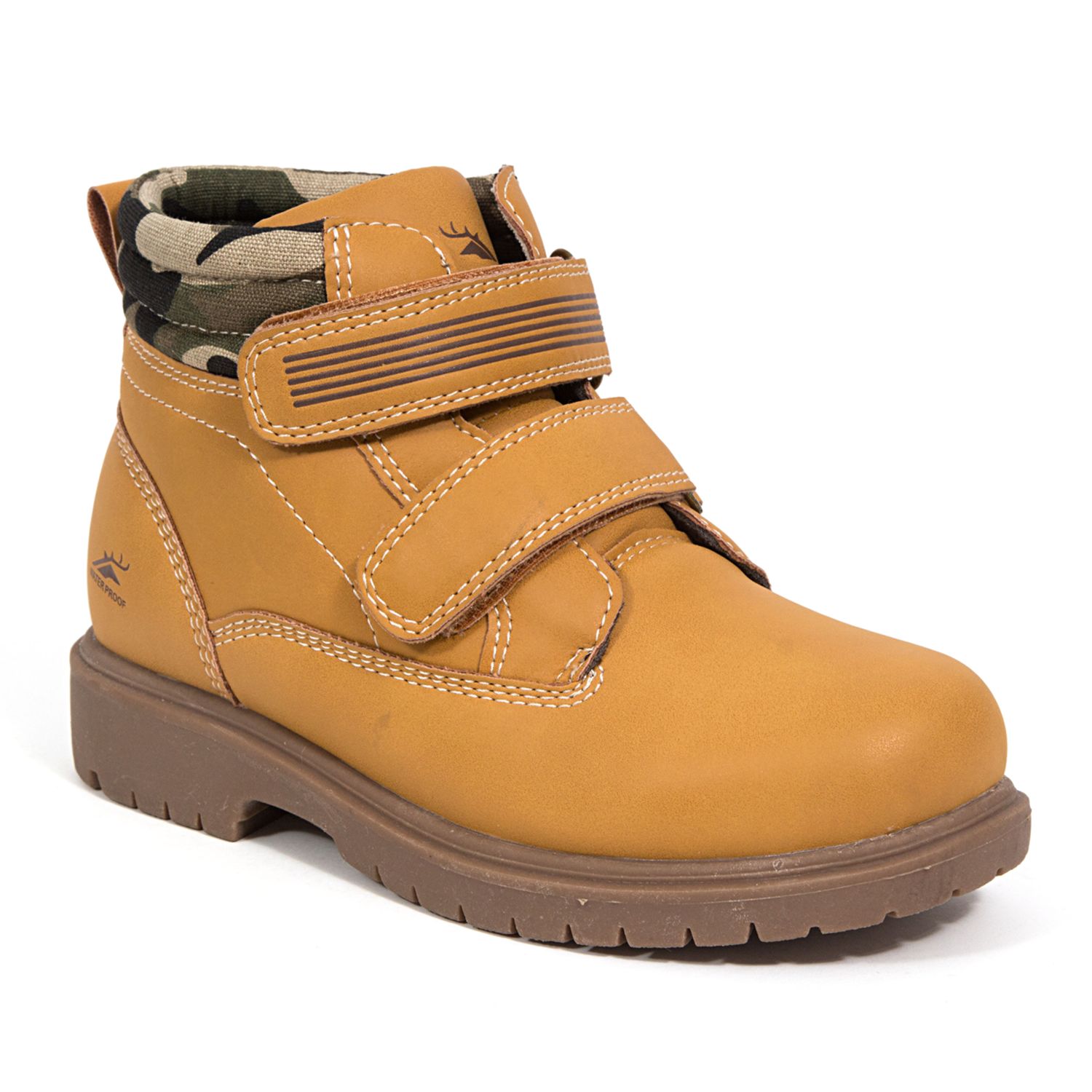 deer stags ballard boy's chukka boots