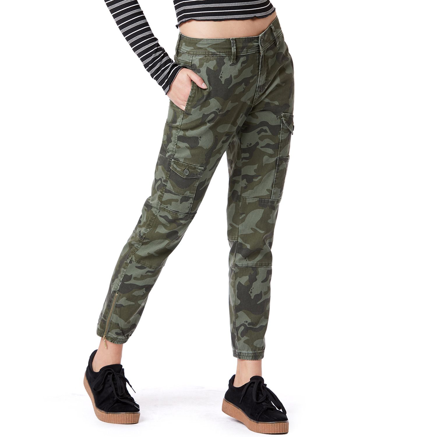 misses camouflage pants