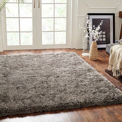 Chesapeake Microfiber Polyester Shag 5'x7' Oreo Area Rug