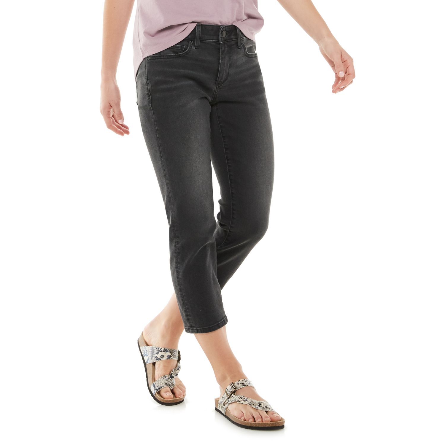 black denim capris