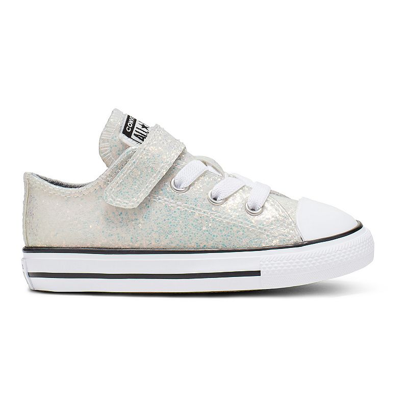 UPC 888757517145 product image for Toddler Girls' Converse Chuck Taylor All Star Coated Glitter Sneakers, Toddler G | upcitemdb.com