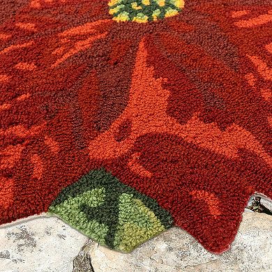 Liora Manne Front Porch Poinsettia Indoor Outdoor Rug