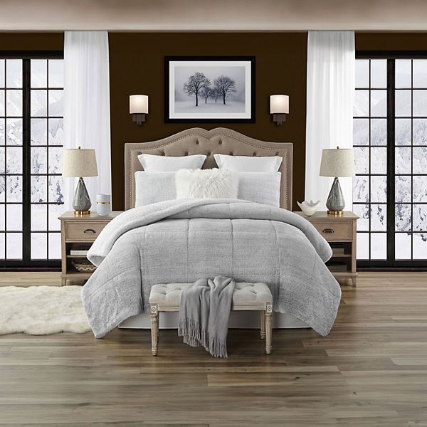 Trendy Reversible Ultra Plush Faux Fur & Sherpa Comforter Set