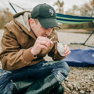 Stansport Yukon Deluxe Gold Panning Kit with Pick