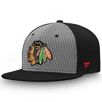 Men's Fanatics Branded Gray/Black Chicago Blackhawks Versalux Fitted Hat
