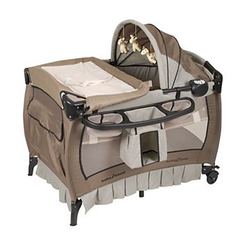 Baby Trend Havenwood Nursery Center Playard