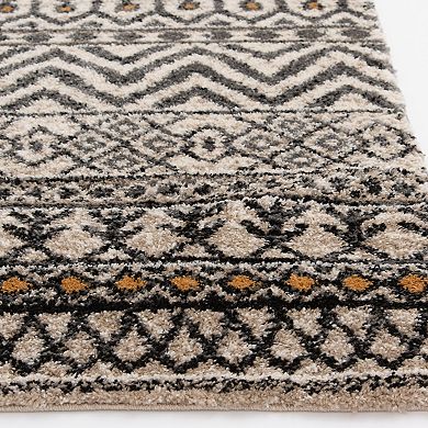 Loomaknoti Sara Area Rug