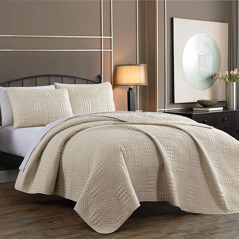 Yardley Embossed Quilt Set, White, Queen