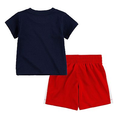 Baby Boy Nike 2-Piece Catch Me If You Can T-Shirt & Shorts Set
