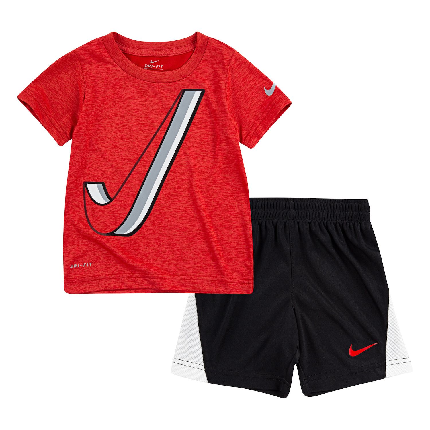 nike shorts and shirt set