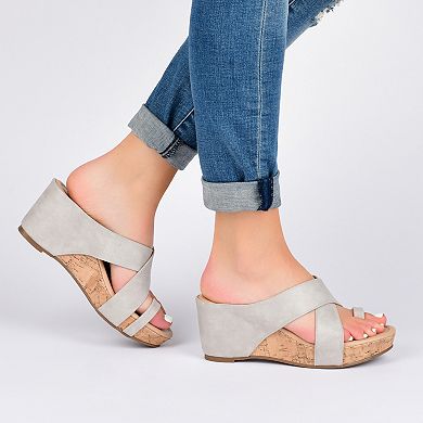 Journee Rayna Women's Wedge Sandals