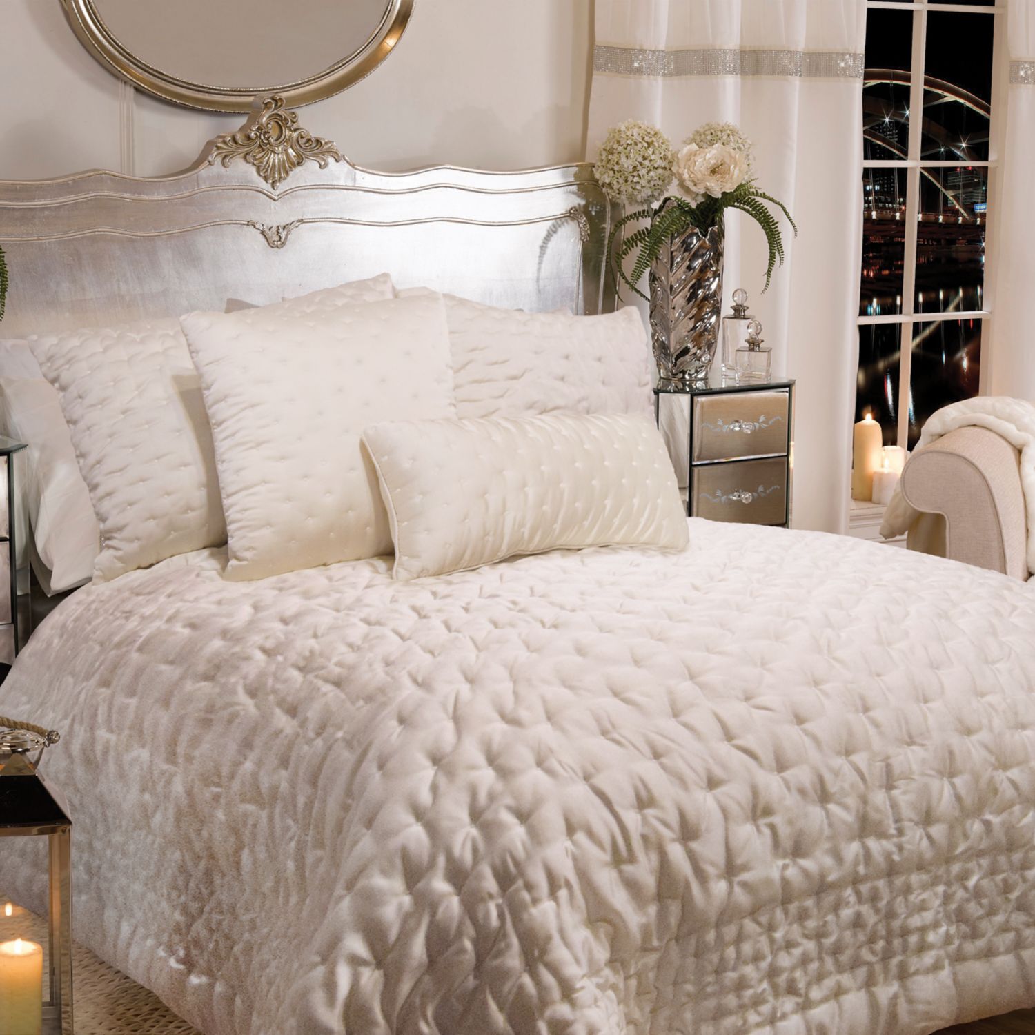 Image for Donna Sharp Almond Blossom Comforter at Kohl's.