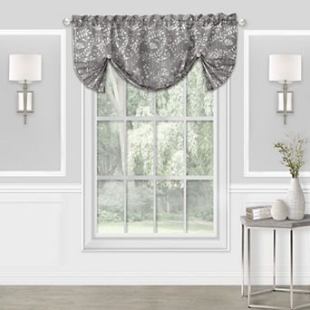 Achim Charlotte Valance