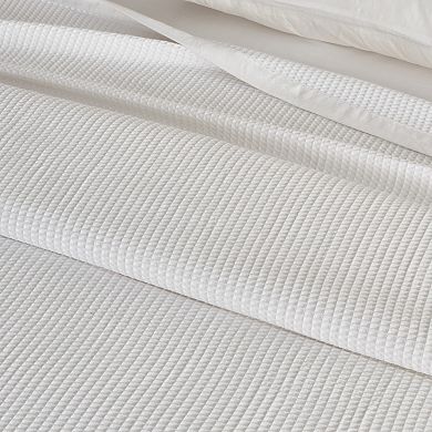 Madelinen® Mikala Waffle Weave Cotton Blanket