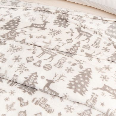 Great Bay Home Christmas Velvet Plush Bed Blanket